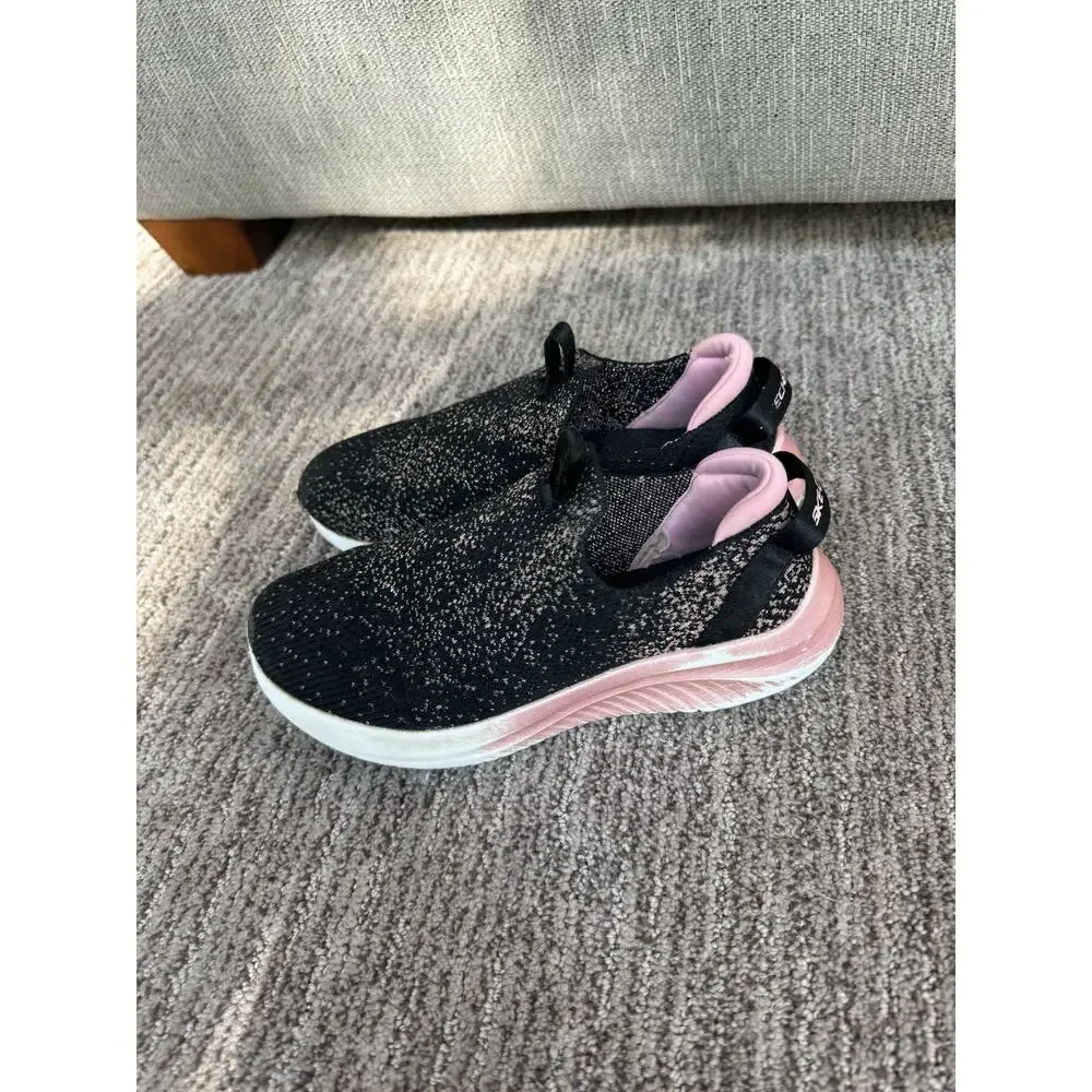Girls Skechers Slip On Sneakers - Picture 1 of 9